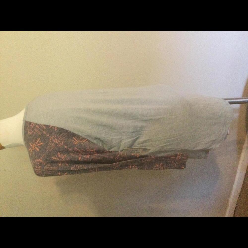 Lularoe - Randy - S - NWT - Picture 3 of 4